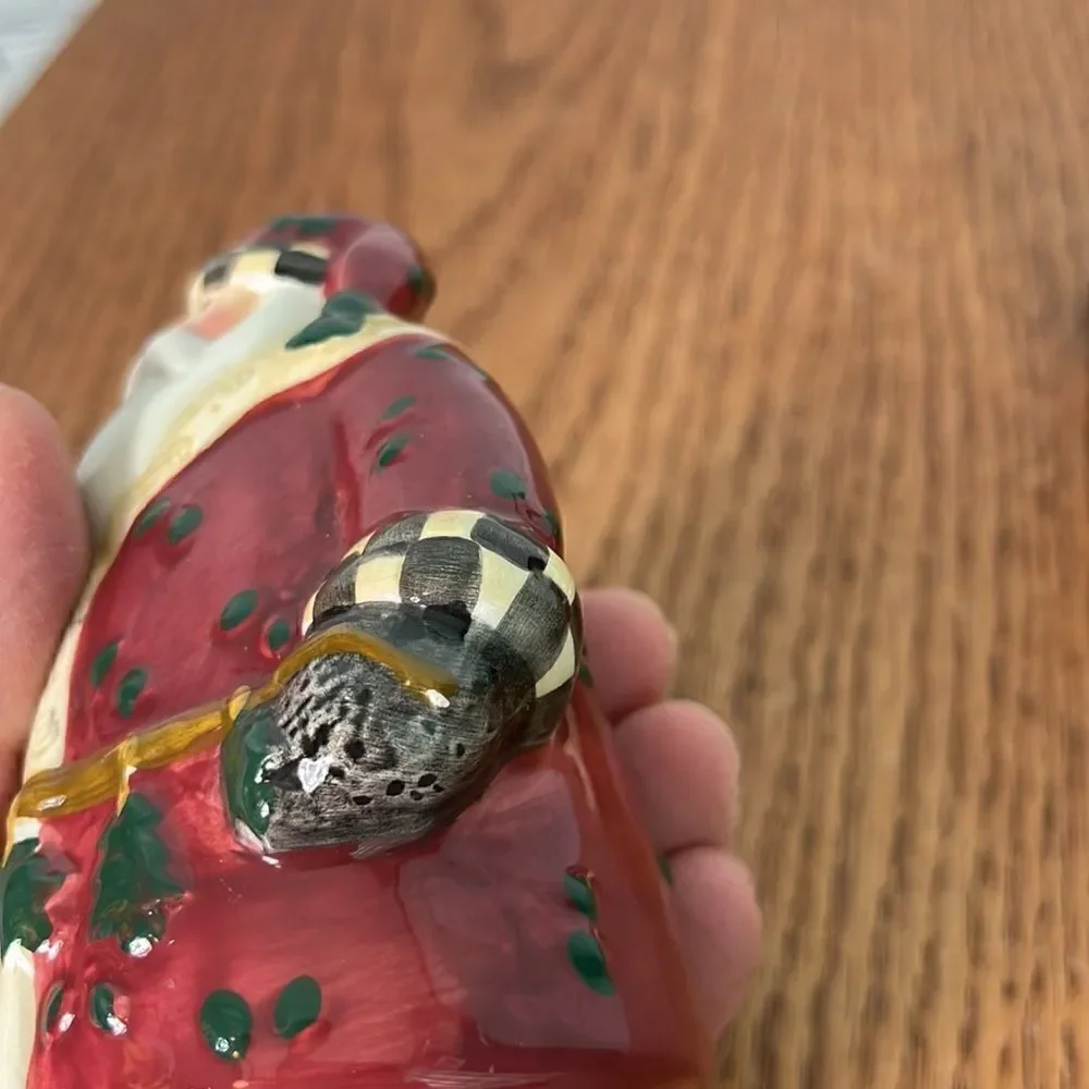 Sakura The Magic of Santa Clause Salt Pepper Shaker Set Ceramic Hand Painted 5”